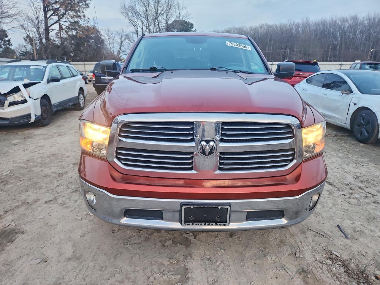 2013 RAM 1500 SLT photo 9