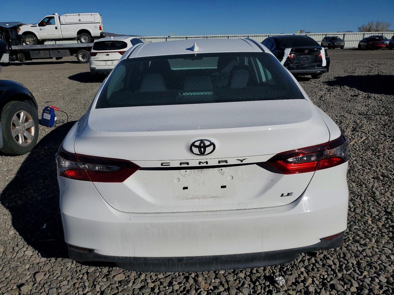 2021 TOYOTA CAMRY LE photo 6