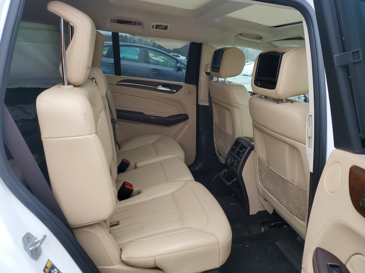 2017 MERCEDES-BENZ GLS 450 4MATIC photo 11