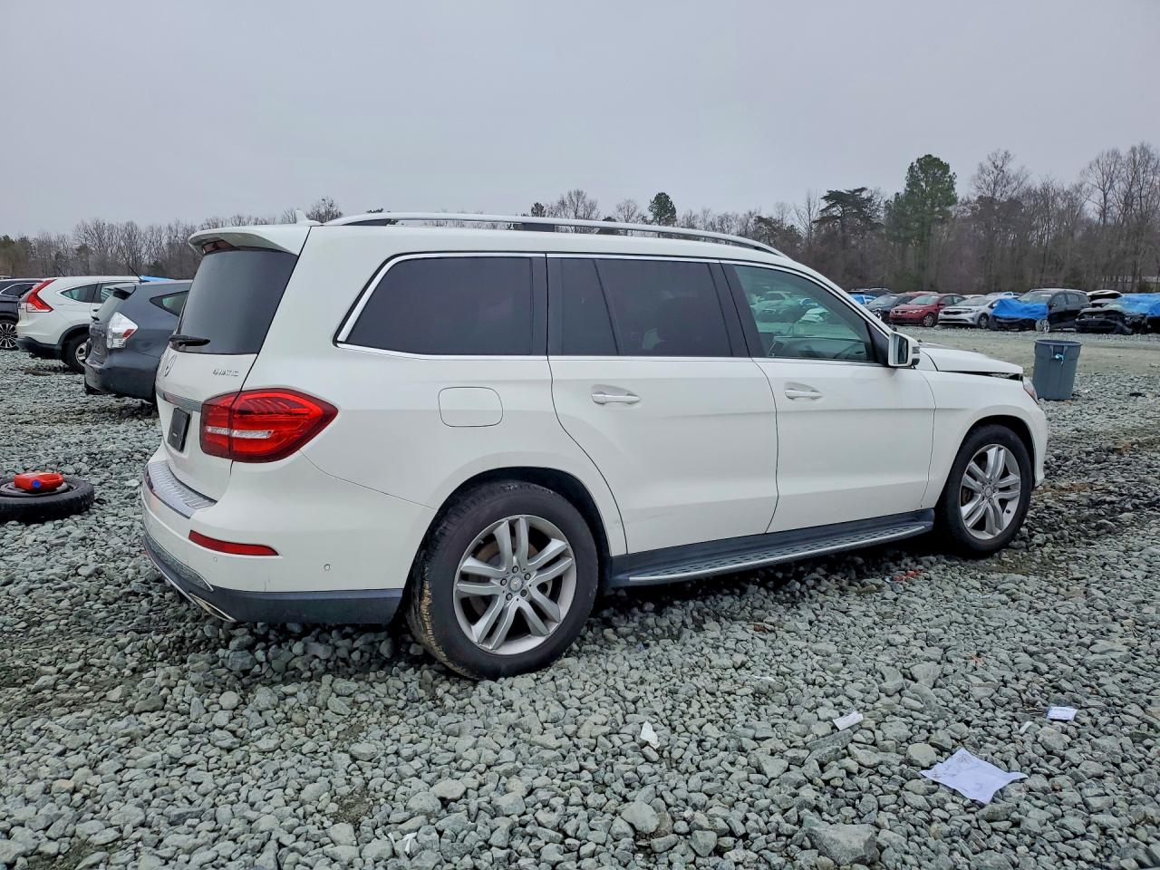 2017 MERCEDES-BENZ GLS 450 4MATIC photo 3