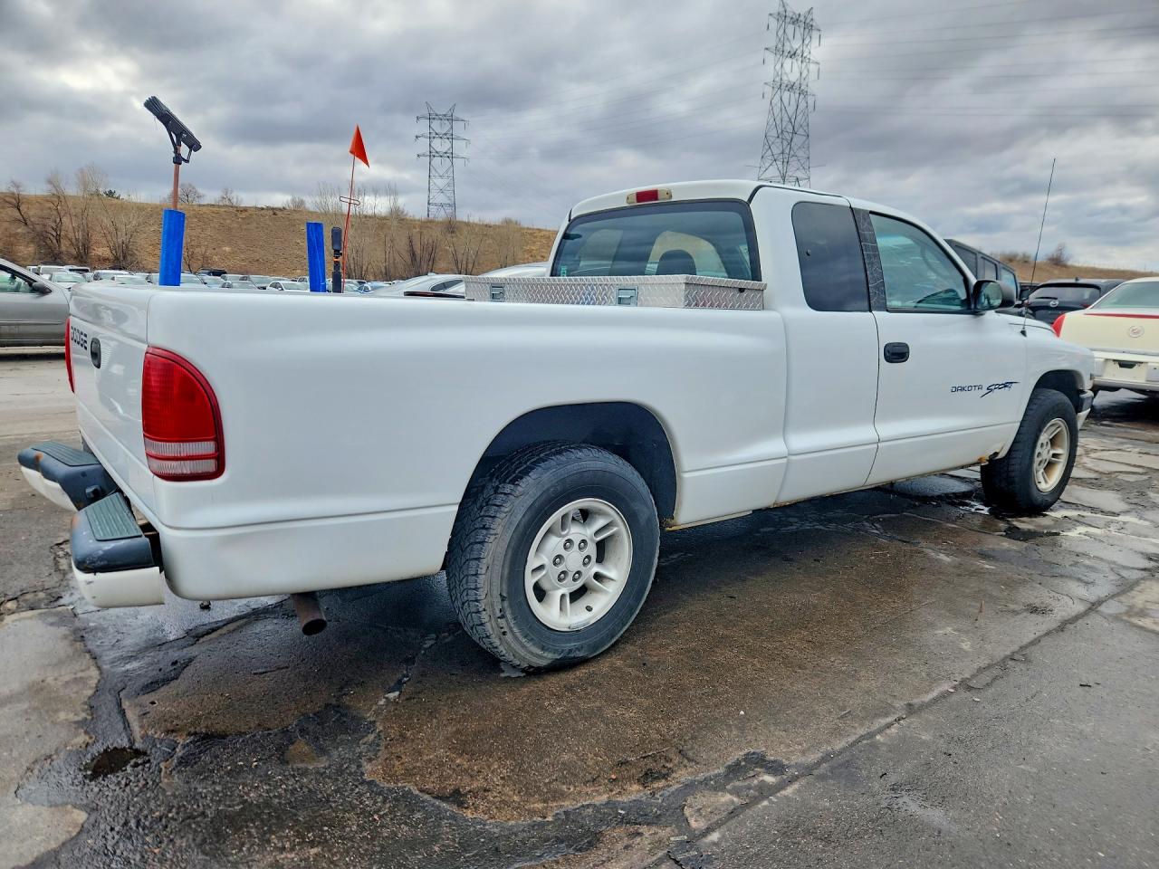 2000 DODGE DAKOTA photo 3