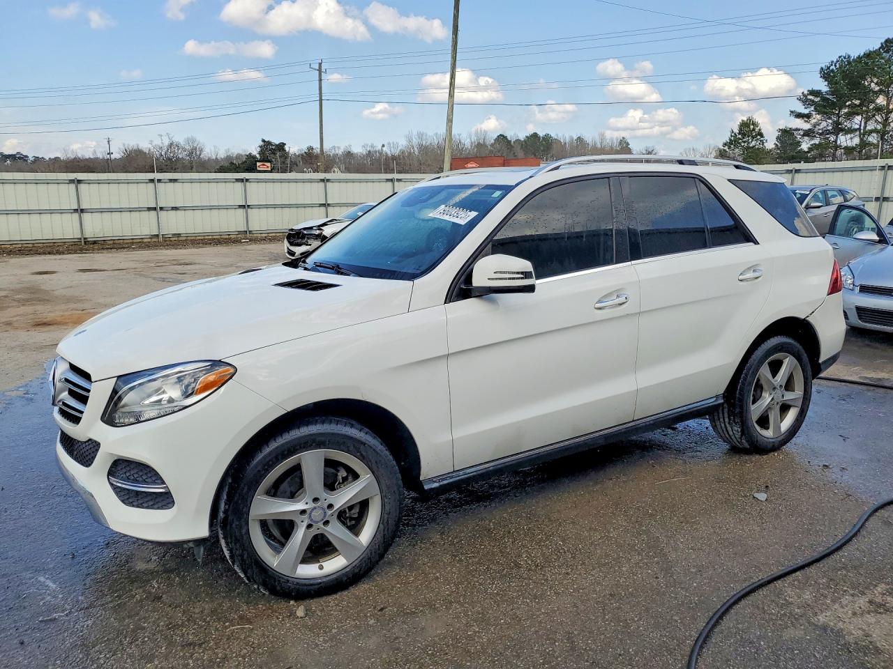 2017 MERCEDES-BENZ GLE