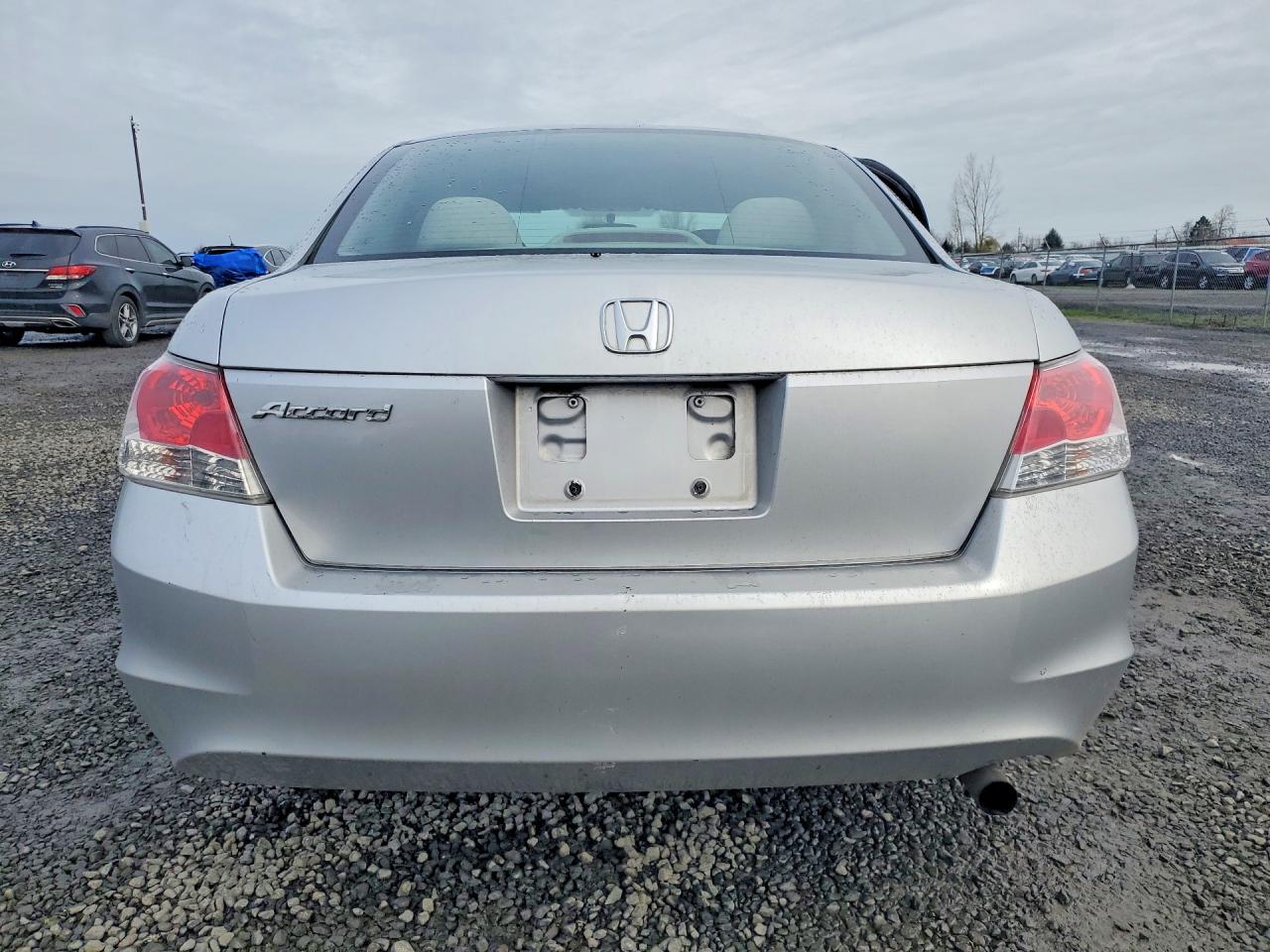 2009 HONDA ACCORD LX photo 16