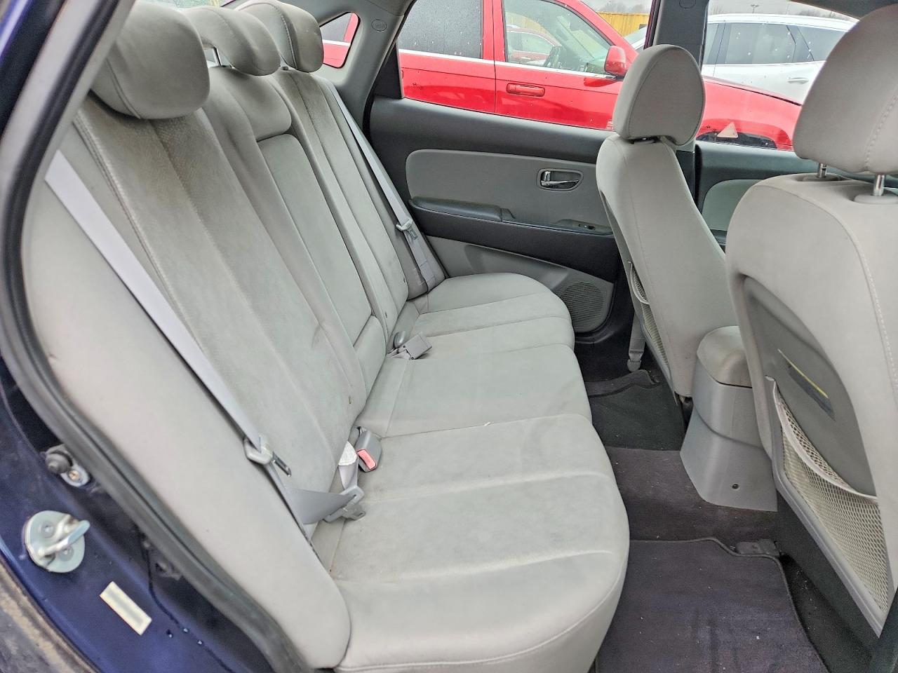 2010 HYUNDAI ELANTRA photo 19