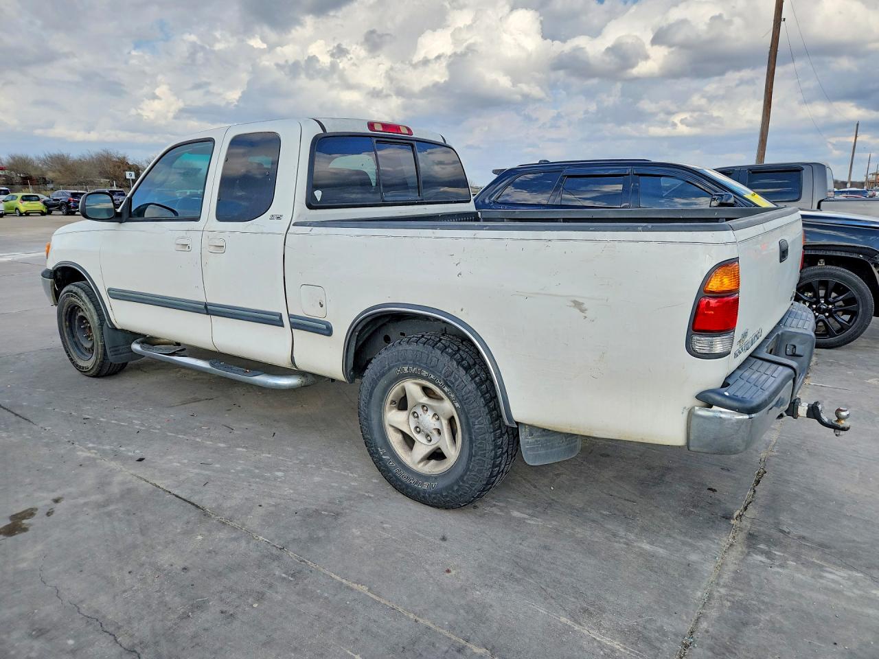 2002 TOYOTA TUNDRA SR5 V8 photo 3