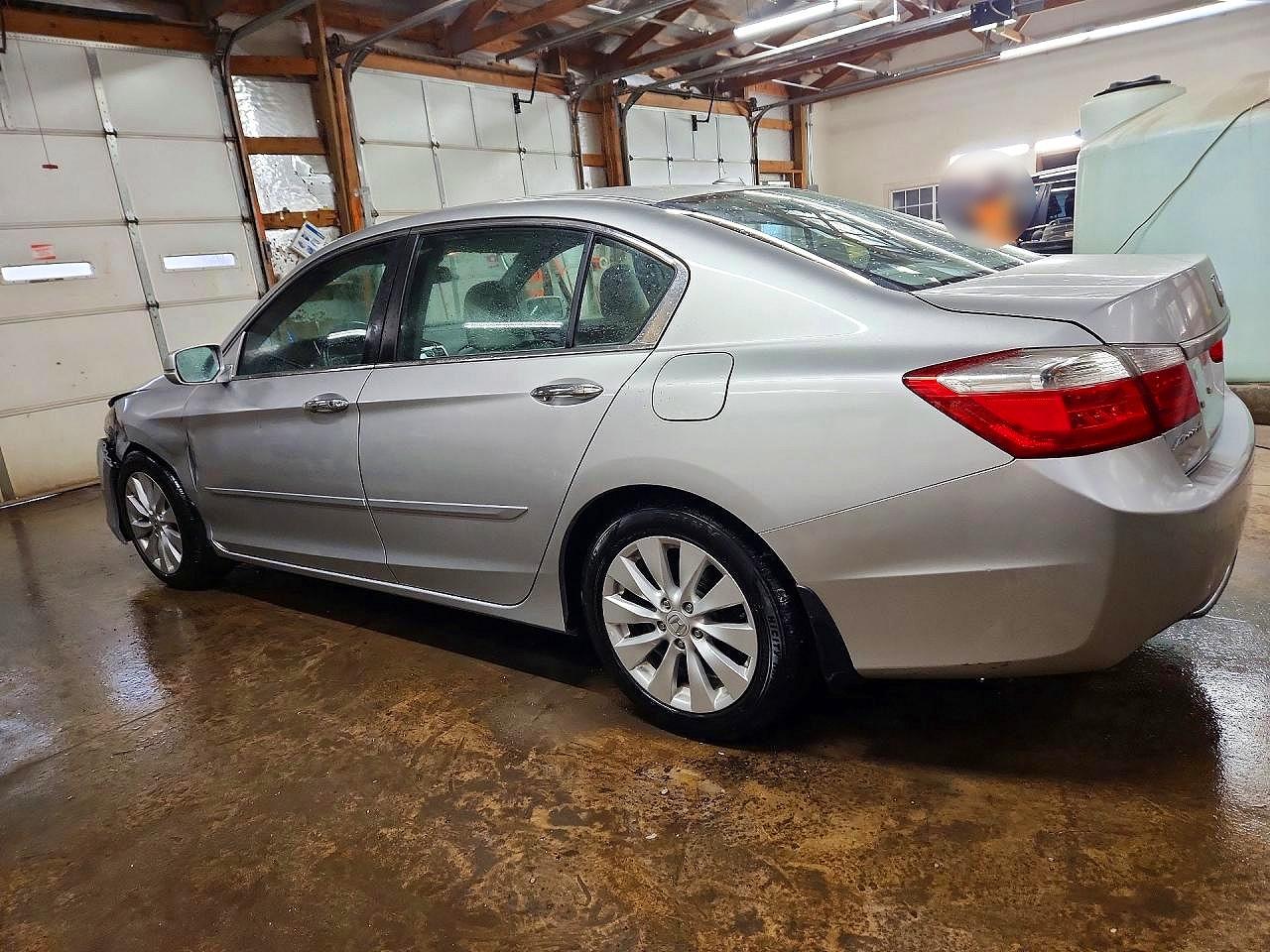 2013 HONDA ACCORD EXL photo 2