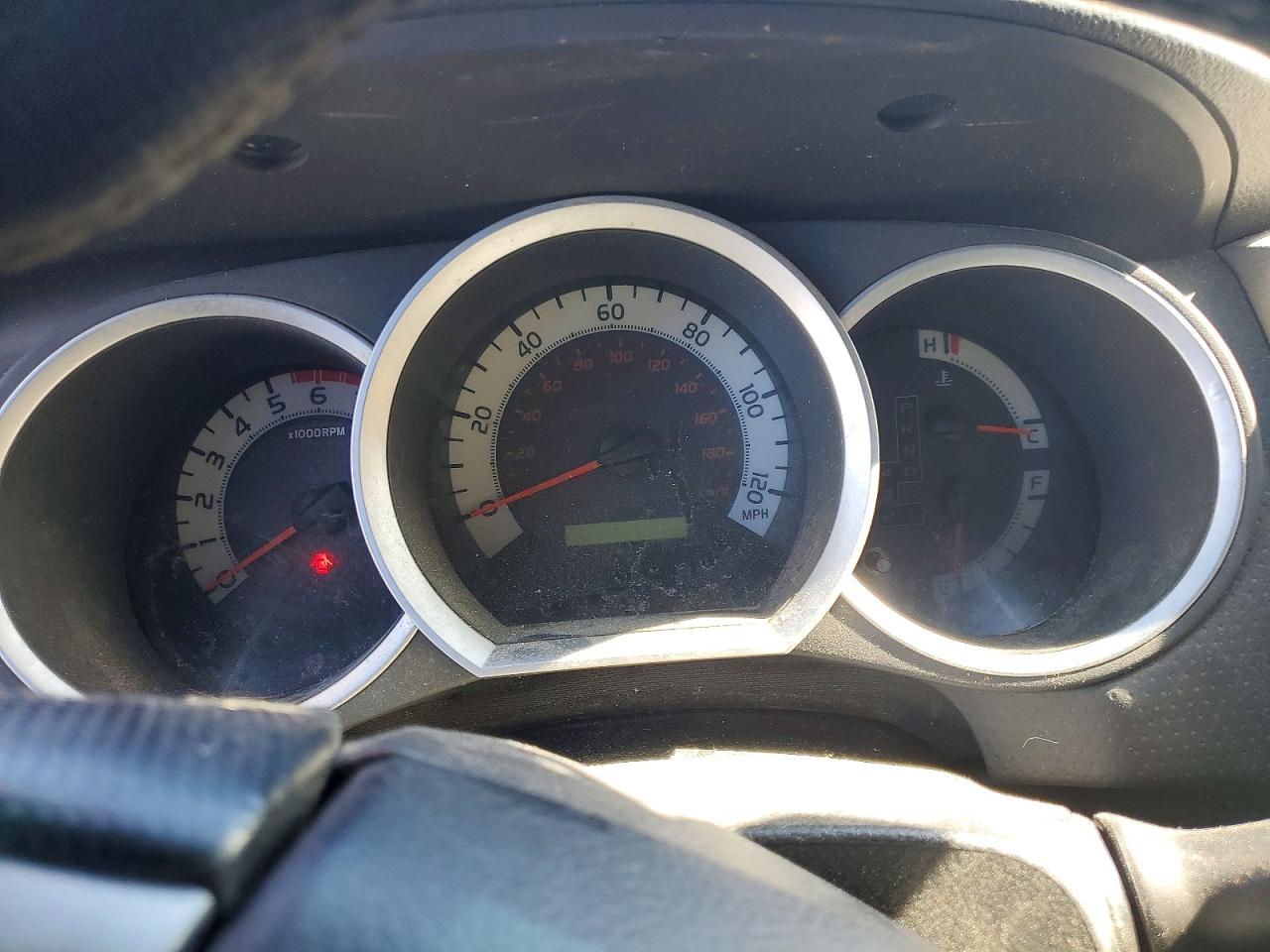 2013 TOYOTA TACOMA photo 17