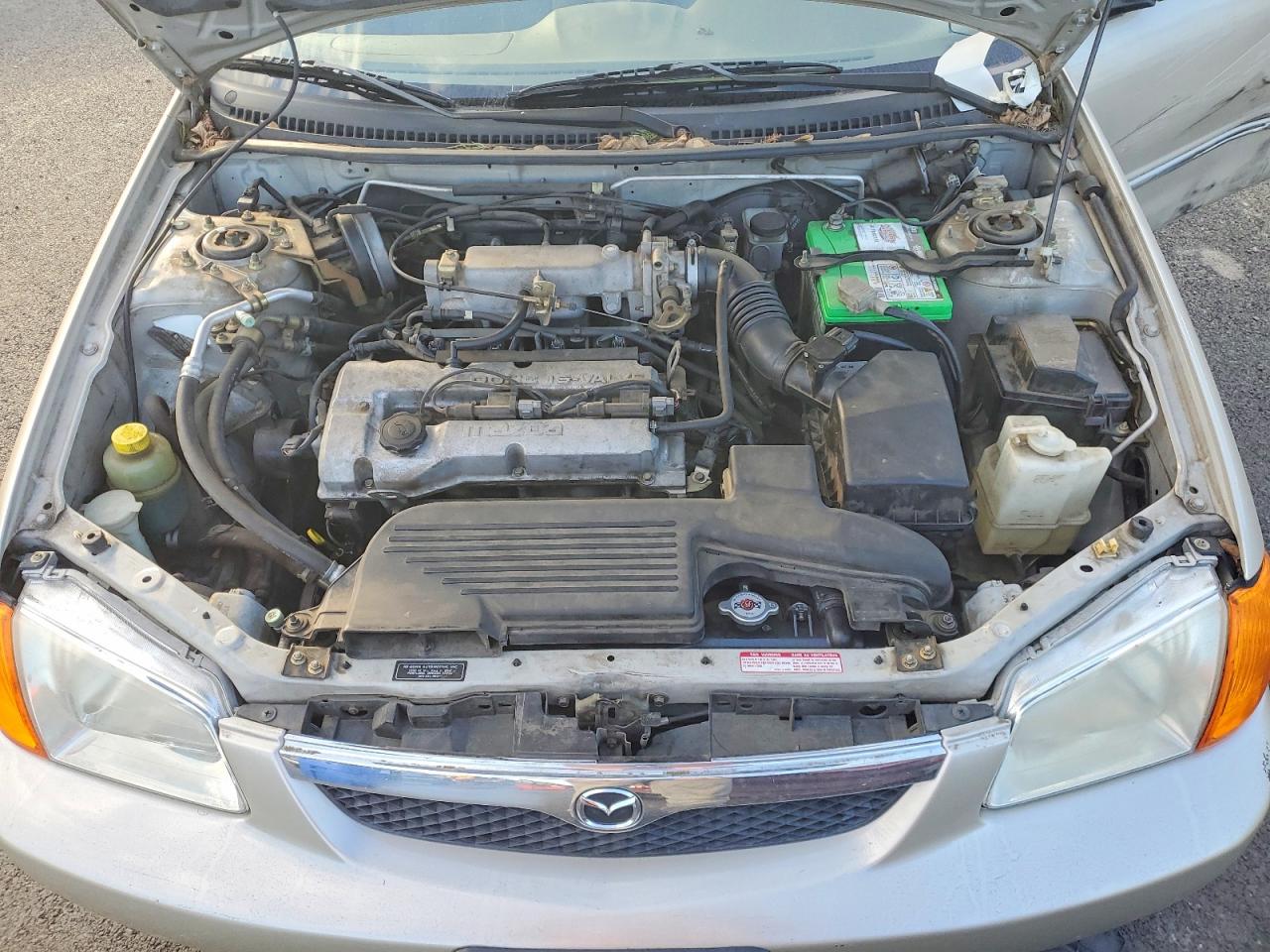 2000 MAZDA PROTEGE DX photo 11