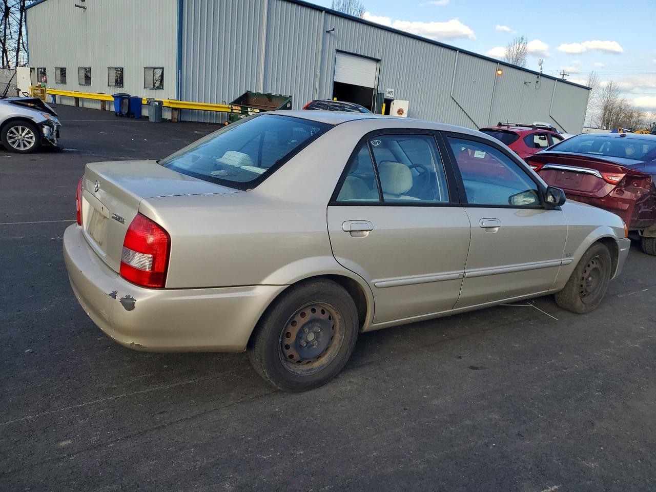 2000 MAZDA PROTEGE DX photo 3