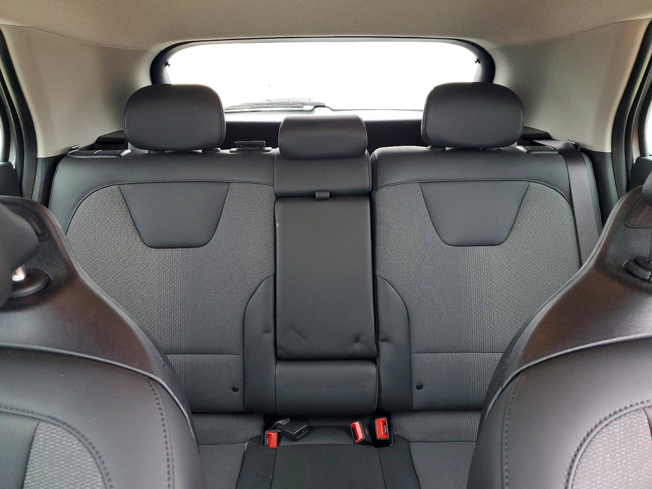 2025 KIA NIRO EX photo 10
