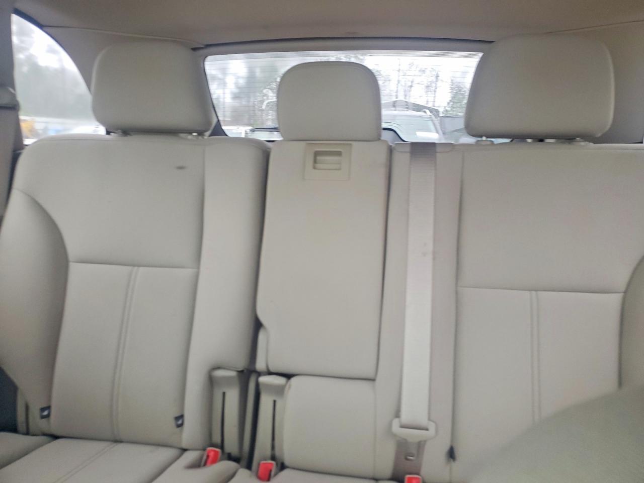 2011 FORD EDGE SE photo 19