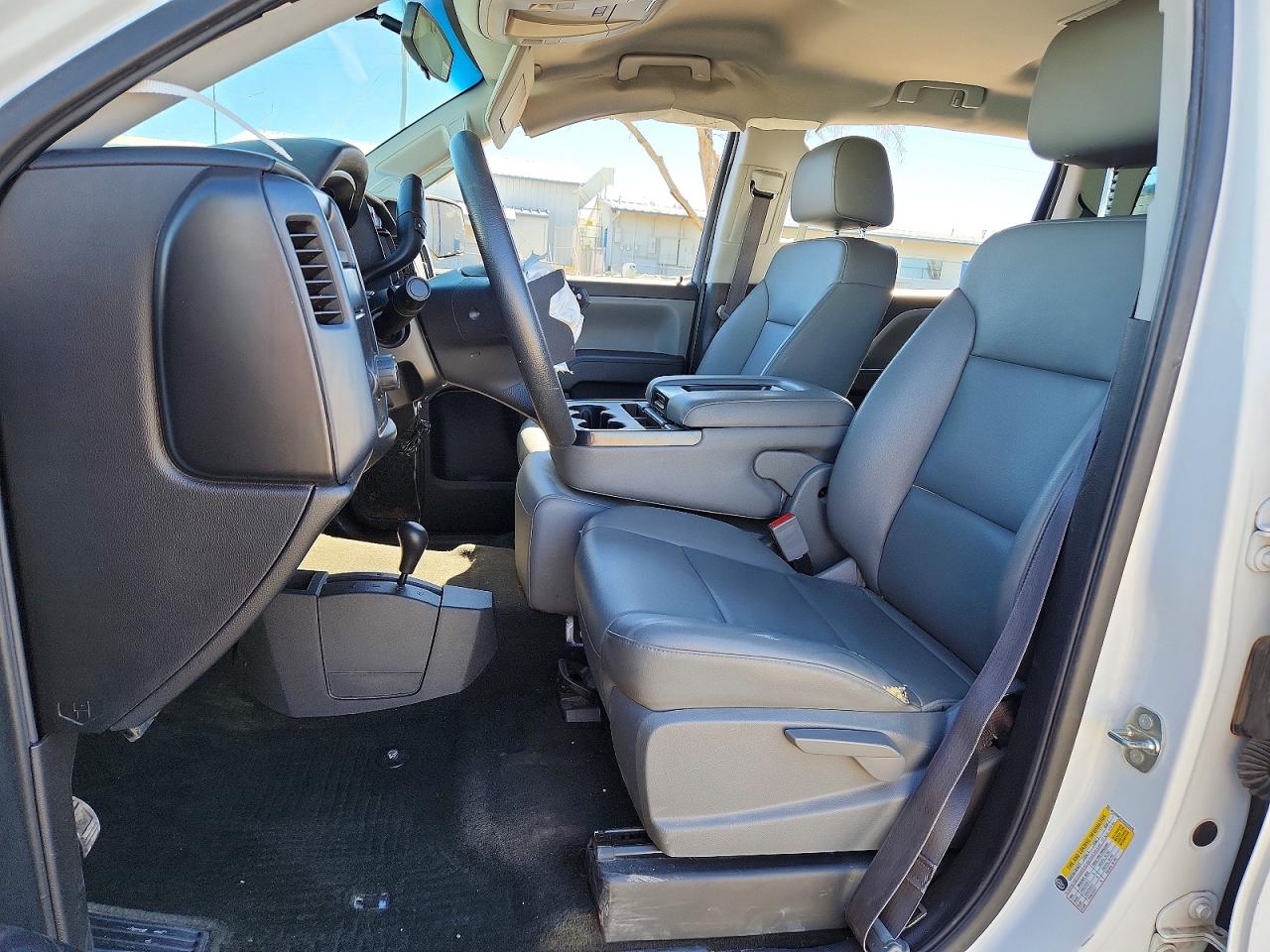 2017 CHEVROLET SILVERADO K1500 photo 13