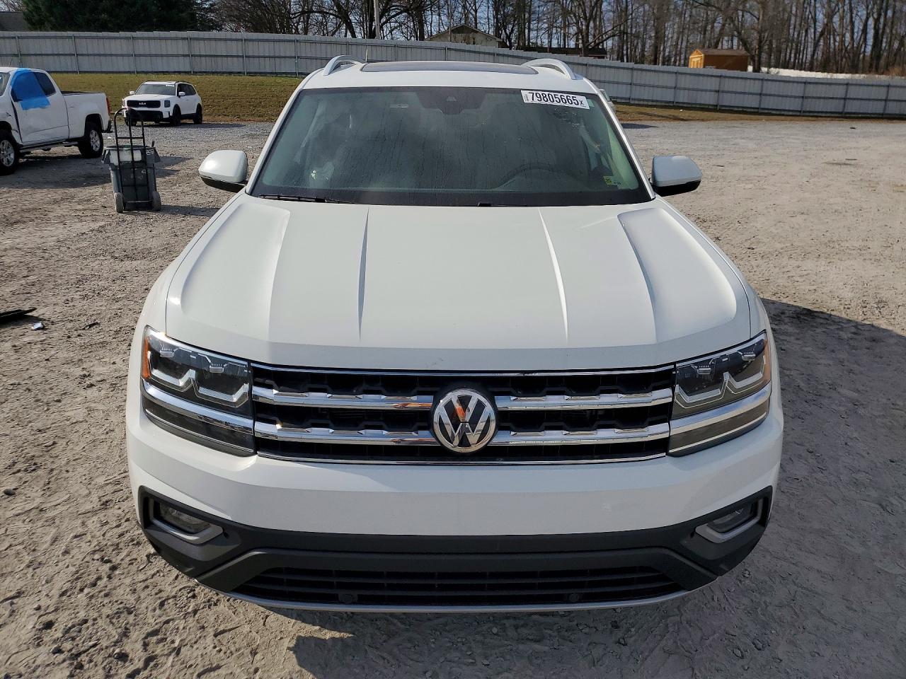 2018 VOLKSWAGEN ATLAS SEL photo 5