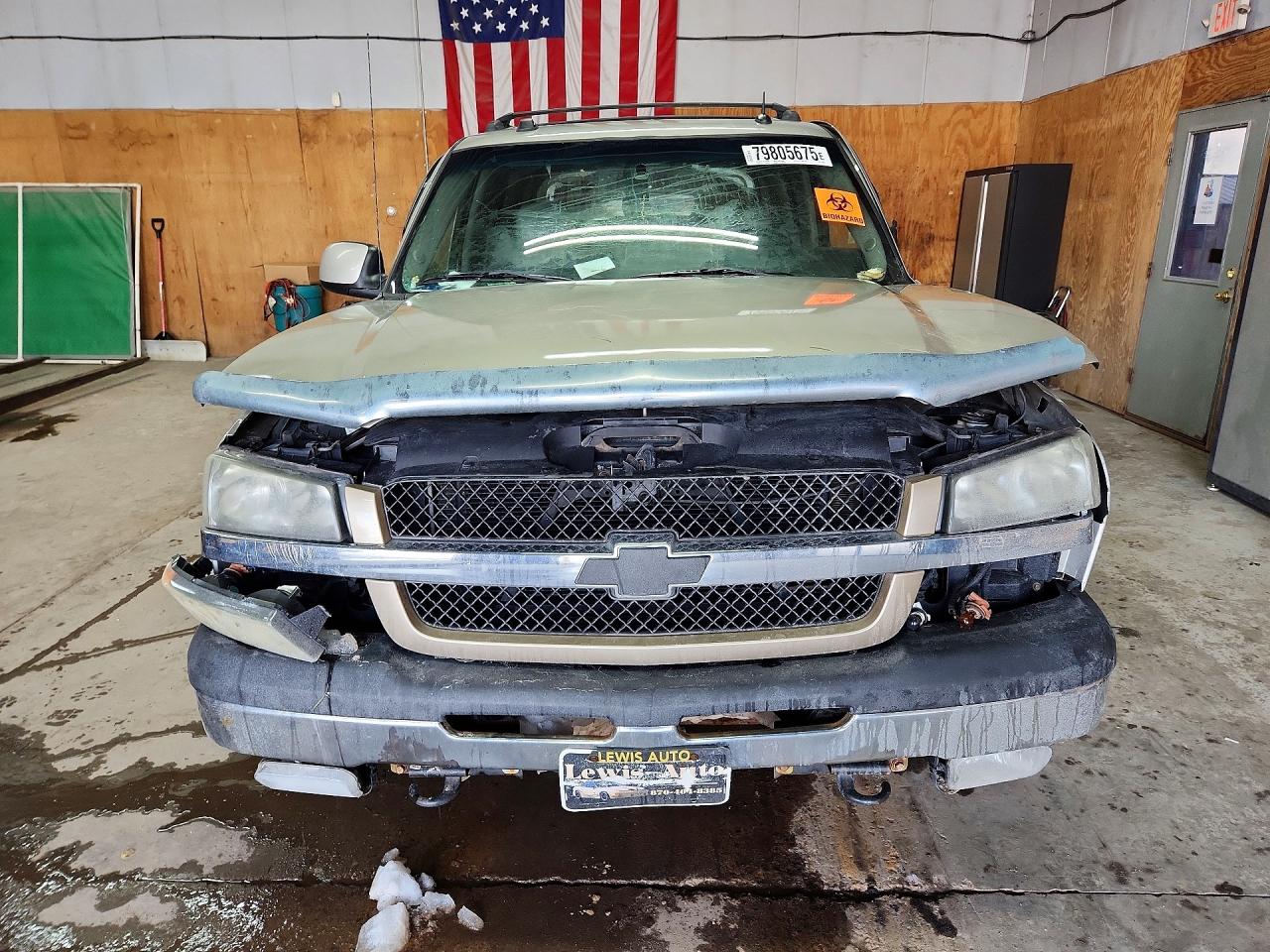 2005 CHEVROLET AVALANCHE C1500 photo 5