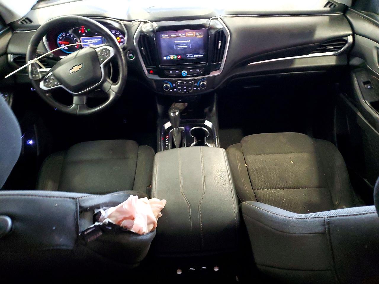 2020 CHEVROLET TRAVERSE LT photo 15