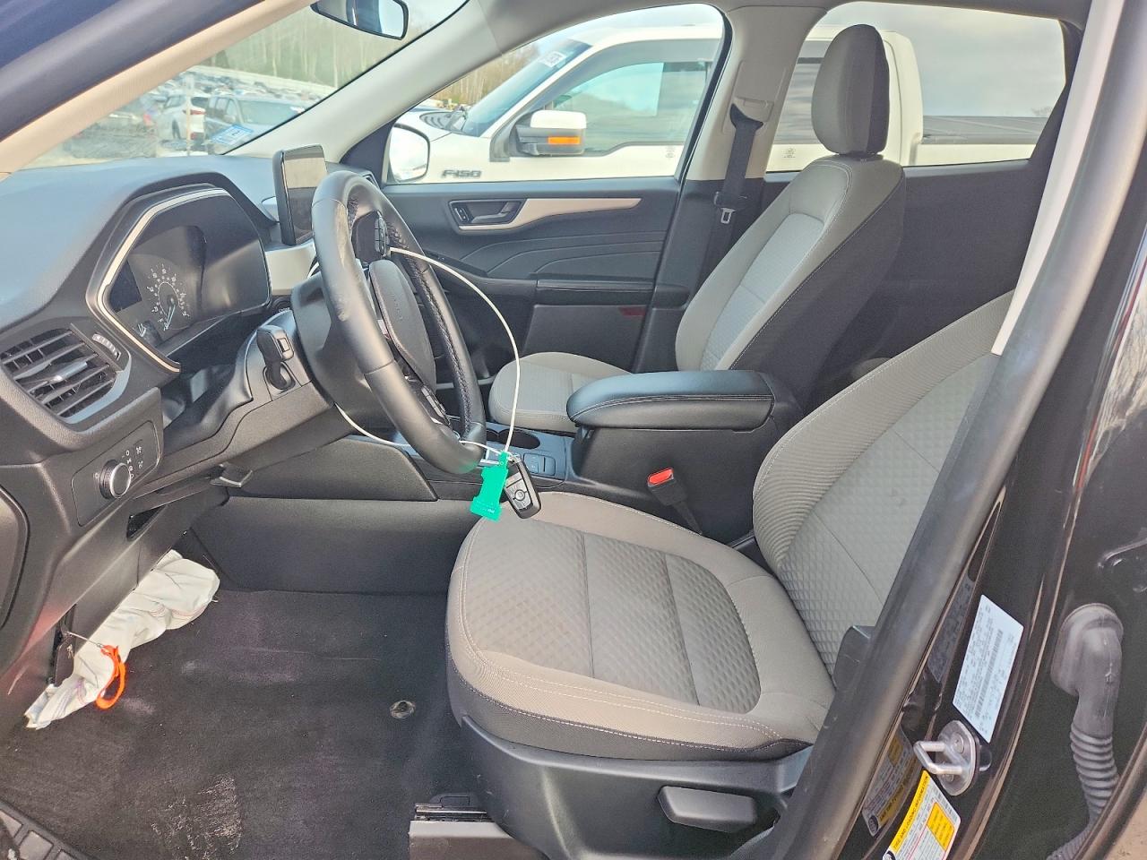 2022 FORD ESCAPE SE photo 7