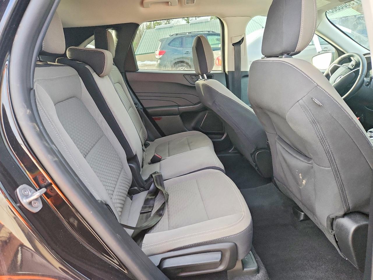 2022 FORD ESCAPE SE photo 11