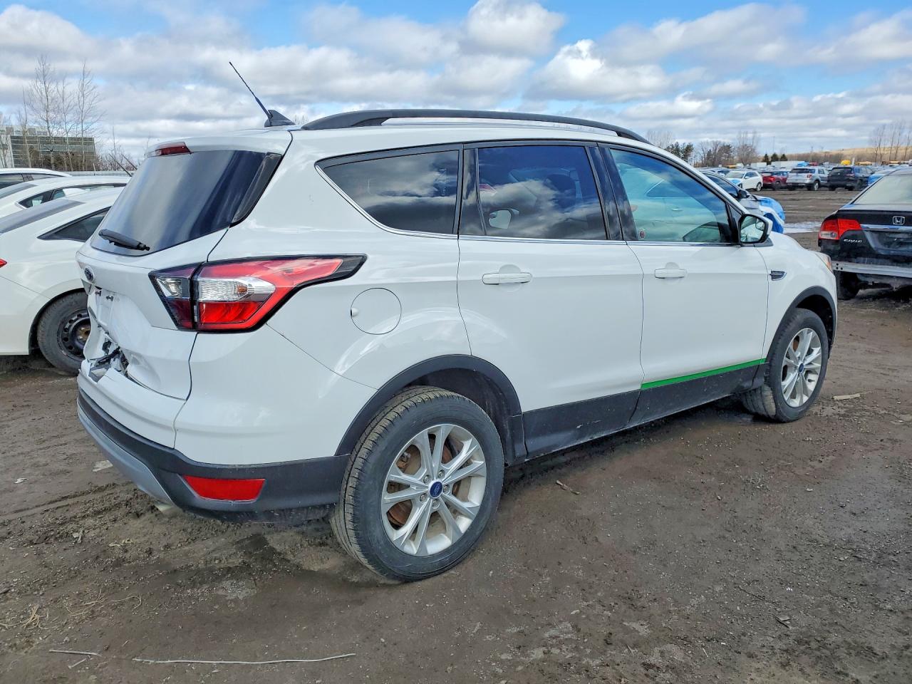 2018 FORD ESCAPE SE photo 5