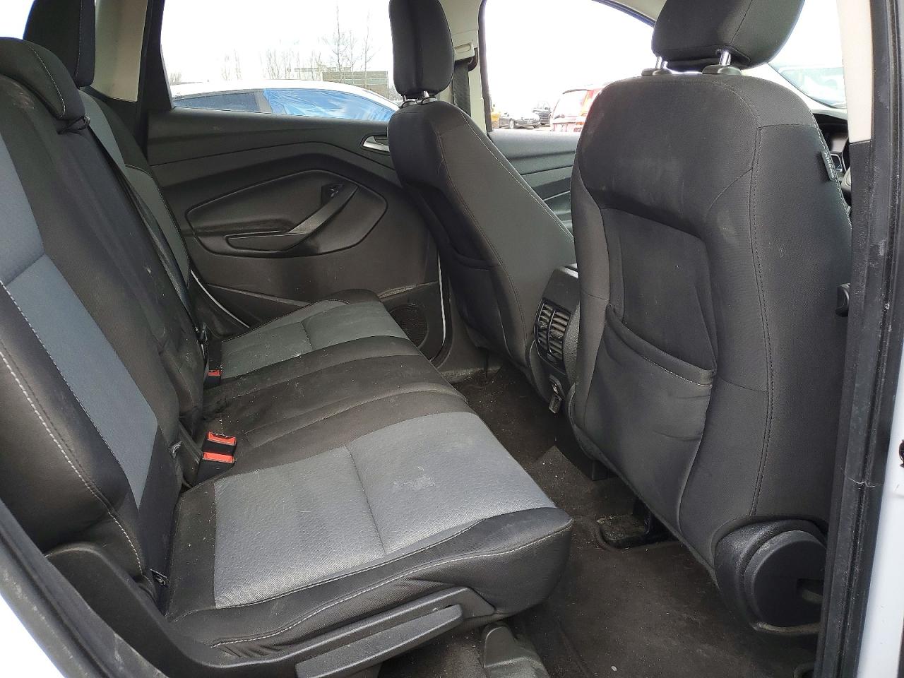 2018 FORD ESCAPE SE photo 21