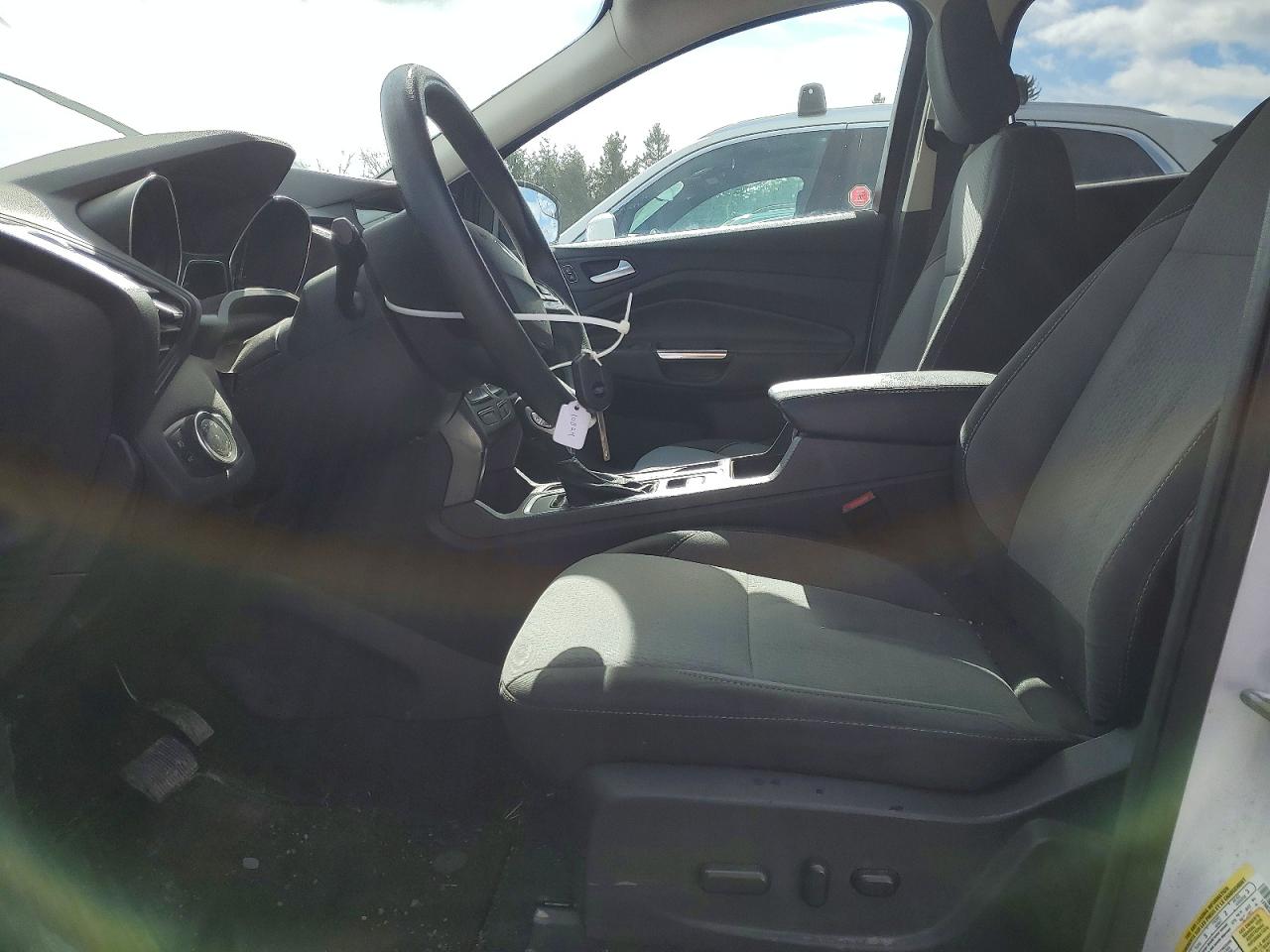 2018 FORD ESCAPE SE photo 13