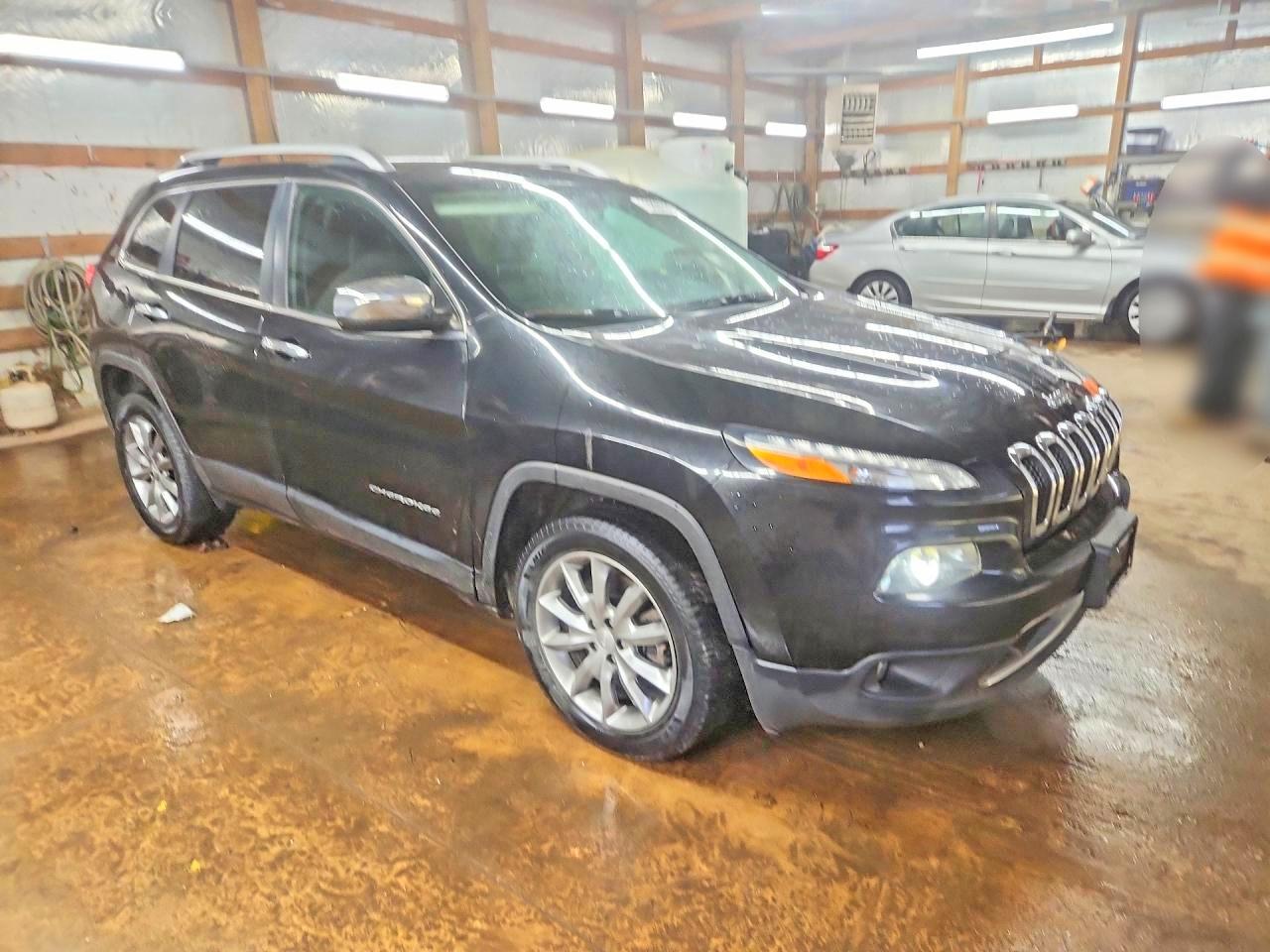 2018 JEEP CHEROKEE LIMITED photo 4