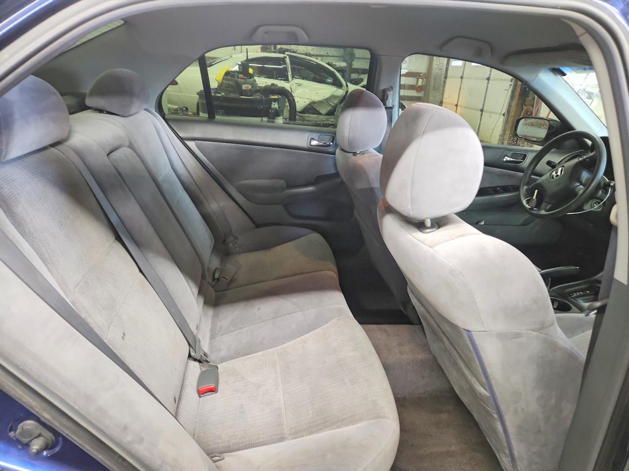 2003 HONDA ACCORD LX photo 10