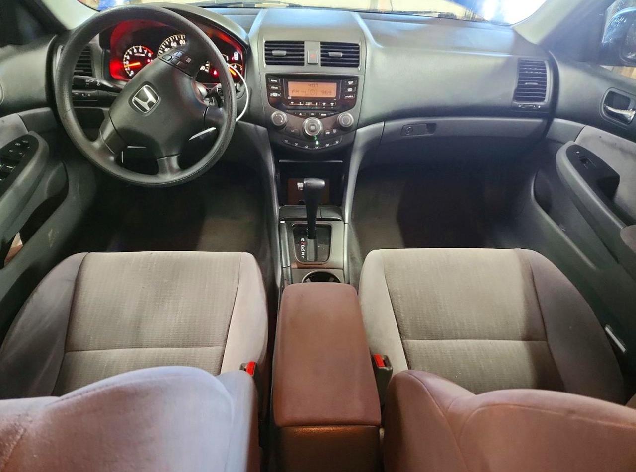 2003 HONDA ACCORD LX photo 8