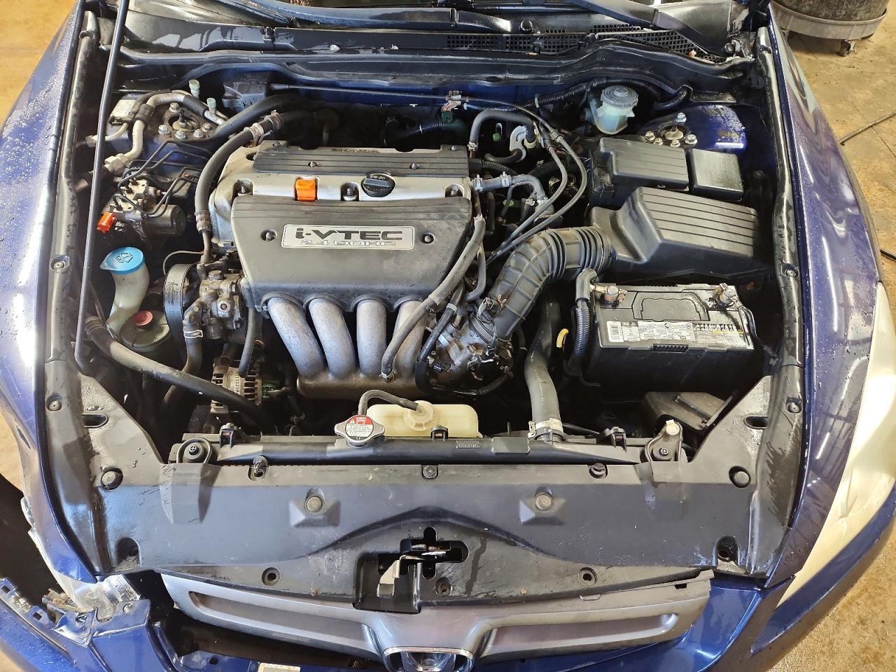 2003 HONDA ACCORD LX photo 11