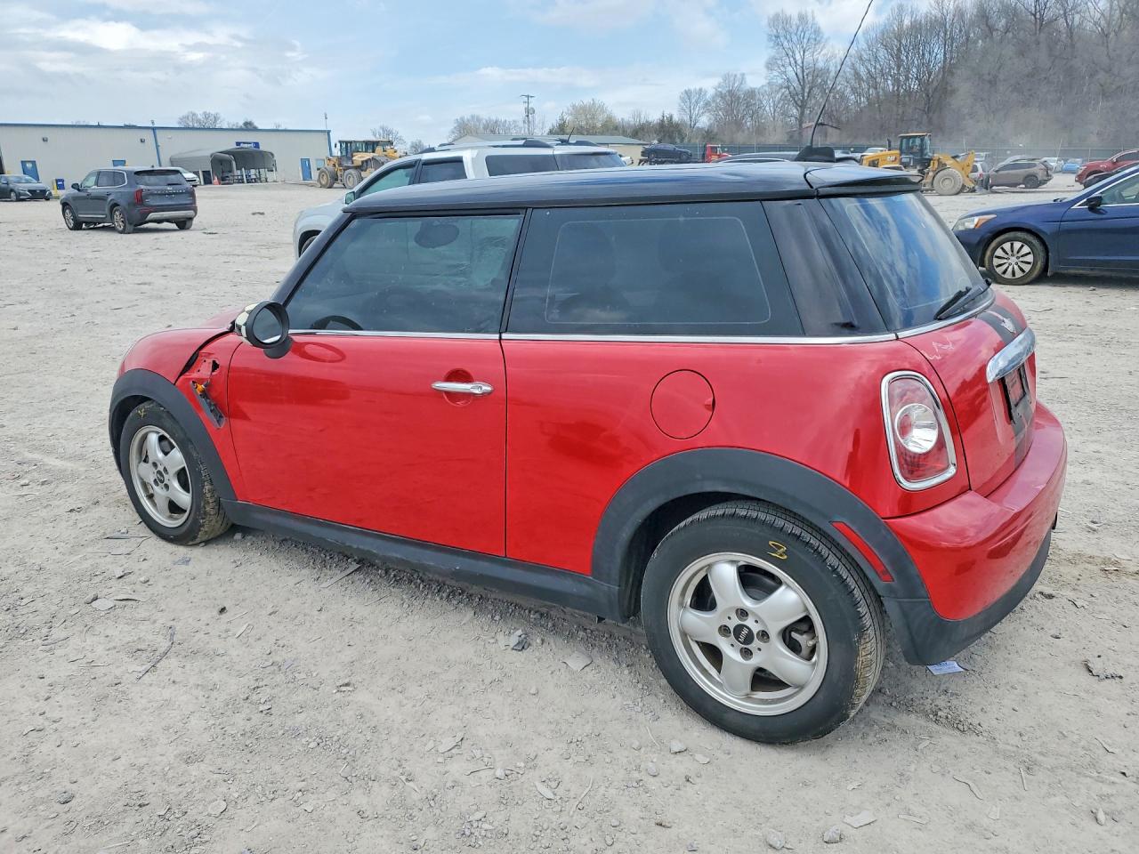 2011 MINI COOPER photo 2
