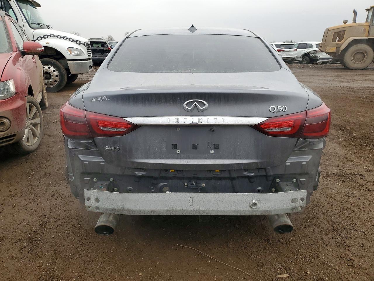 2018 INFINITI Q50 3.0T LUXE photo 16