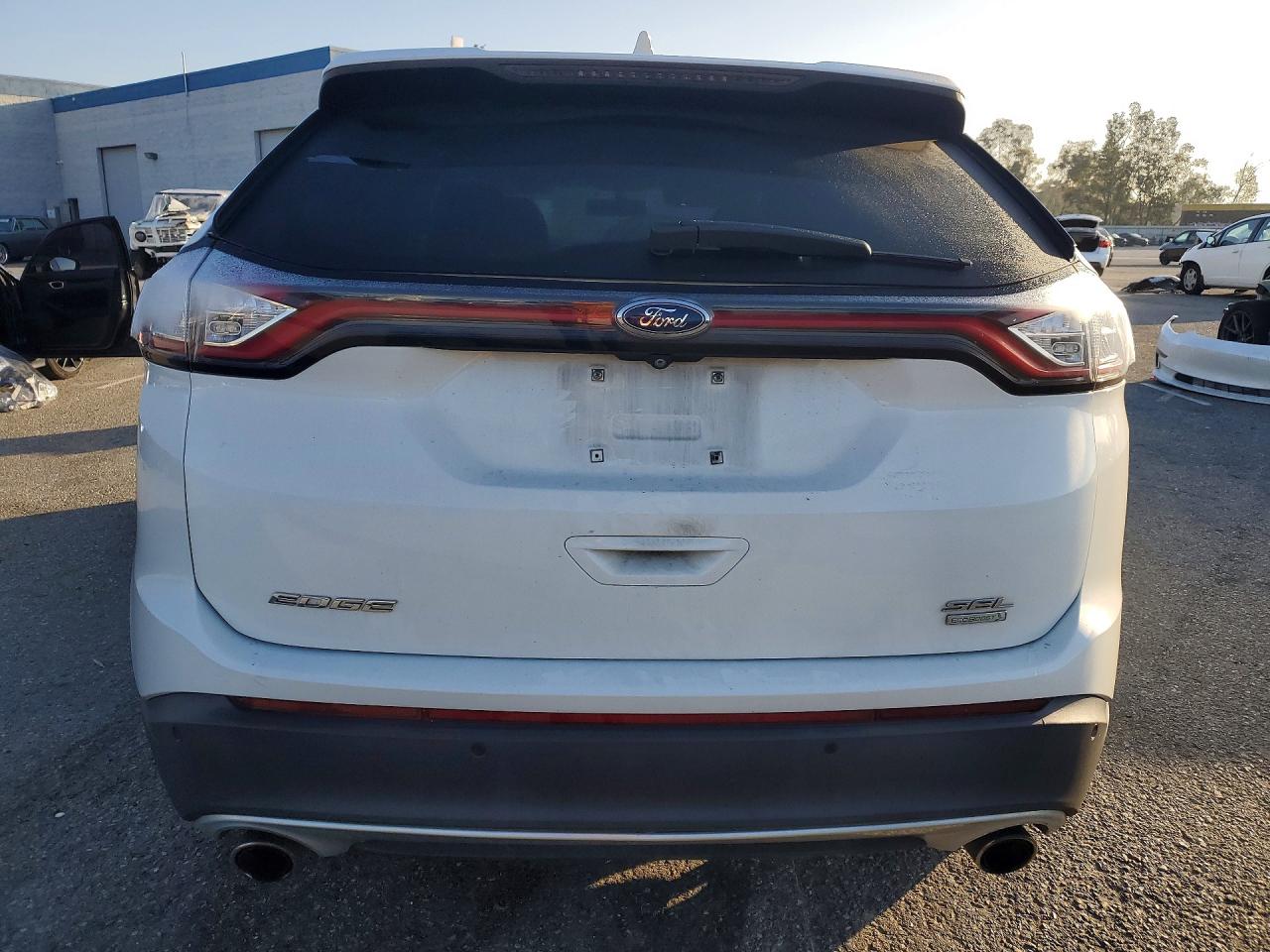 2017 FORD EDGE SEL photo 6