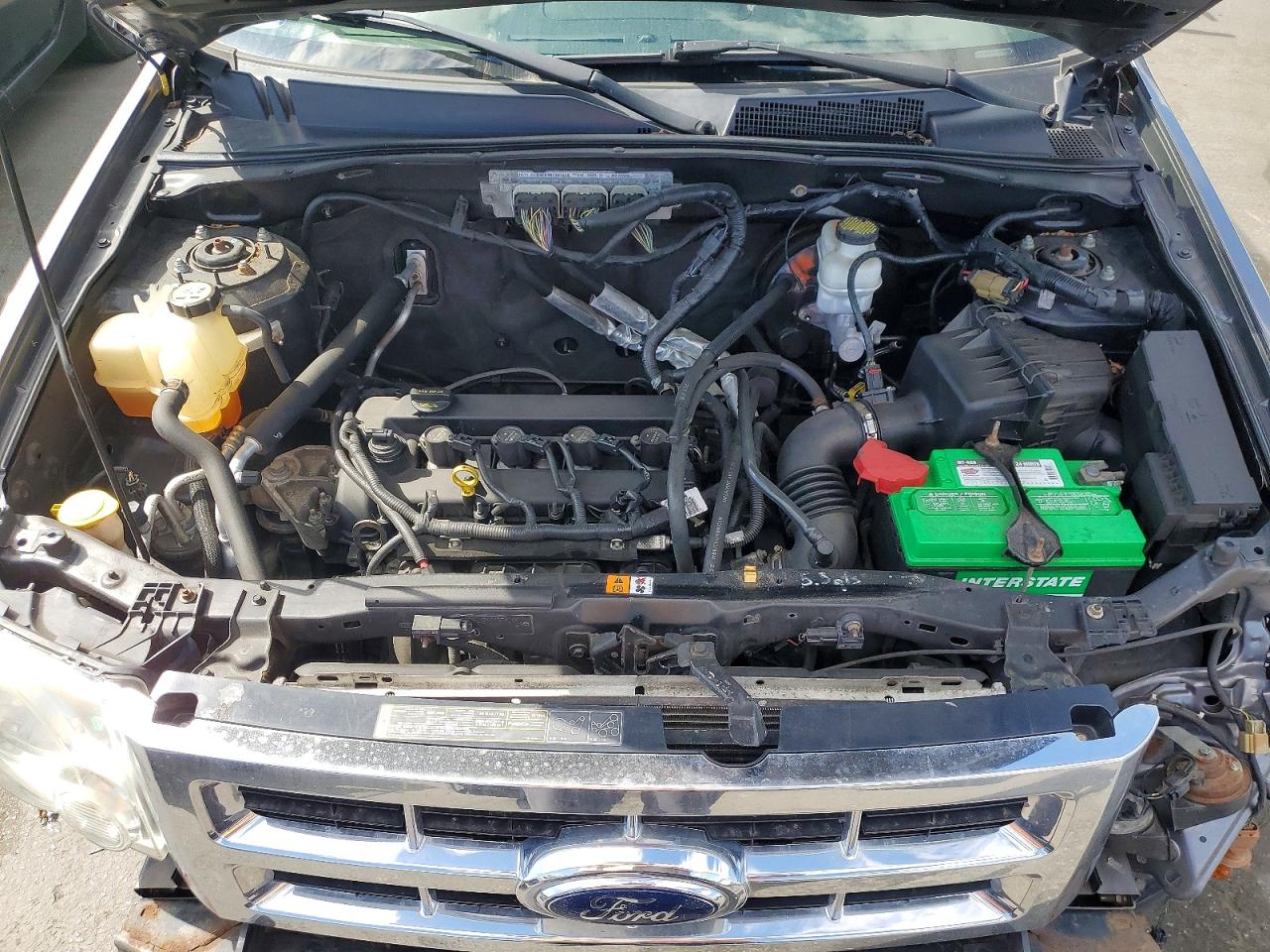 2010 FORD ESCAPE XLT photo 34