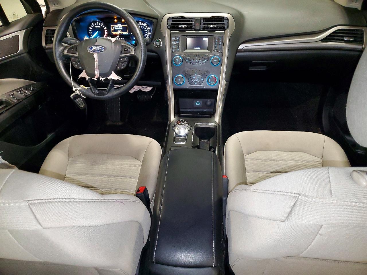 2019 FORD FUSION S photo 8
