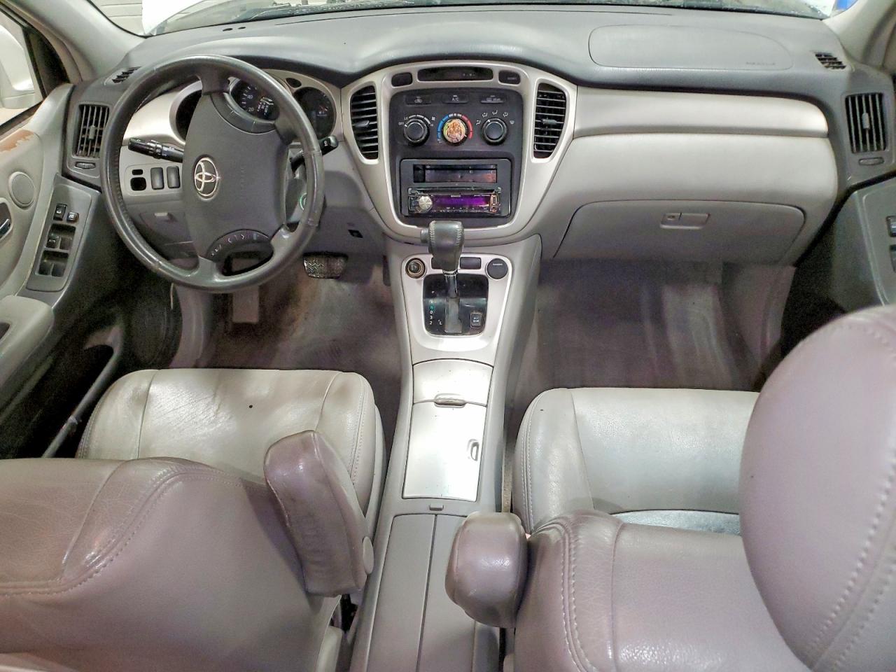 2006 TOYOTA HIGHLANDER SPORT photo 22