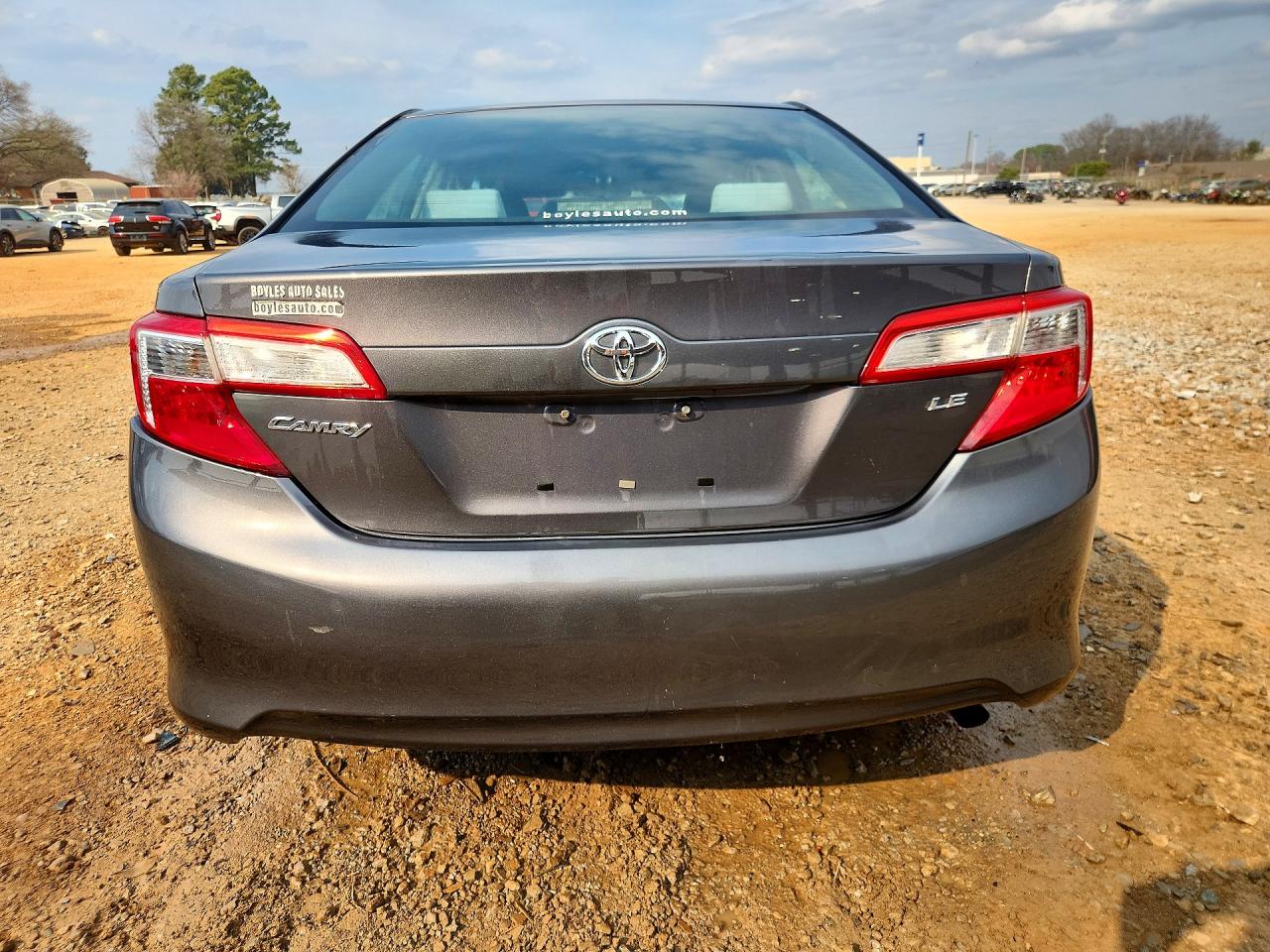 2013 TOYOTA CAMRY LE photo 6