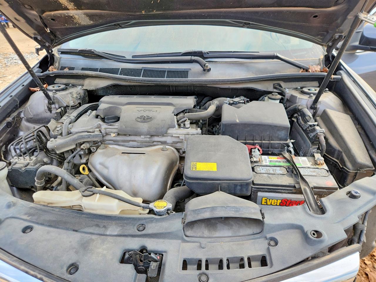 2013 TOYOTA CAMRY LE photo 11