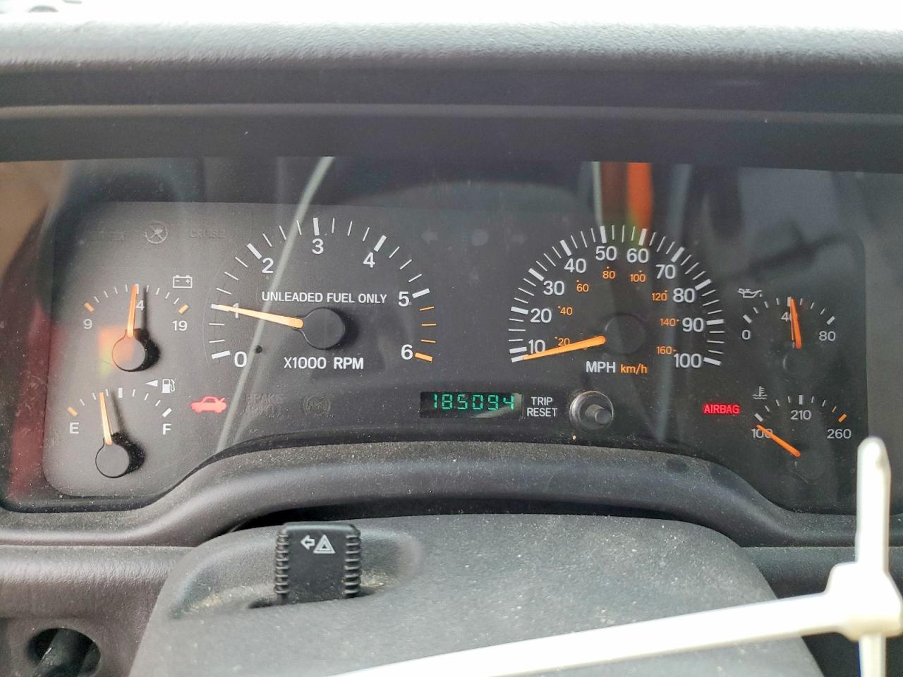 1998 JEEP CHEROKEE SPORT photo 9