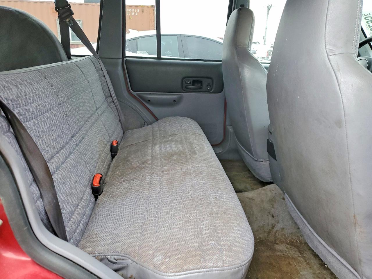 1998 JEEP CHEROKEE SPORT photo 10