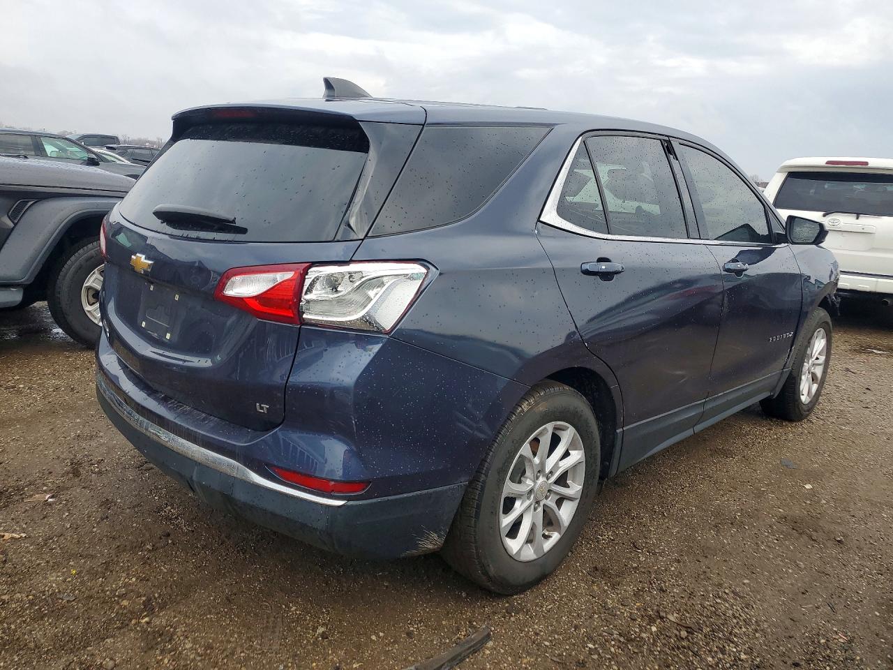 2018 CHEVROLET EQUINOX LT photo 5