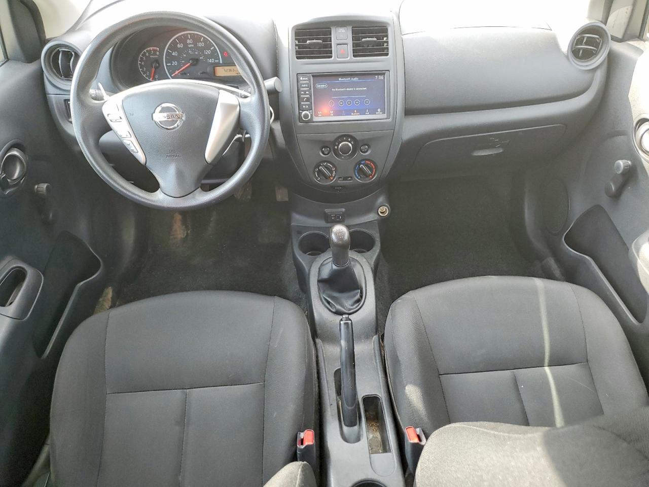 2019 NISSAN VERSA S photo 15
