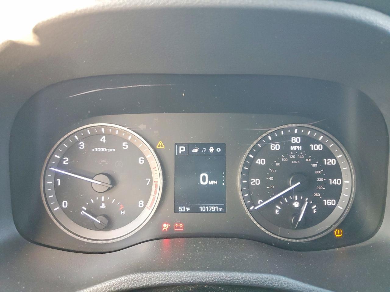 2016 HYUNDAI TUCSON SE photo 9