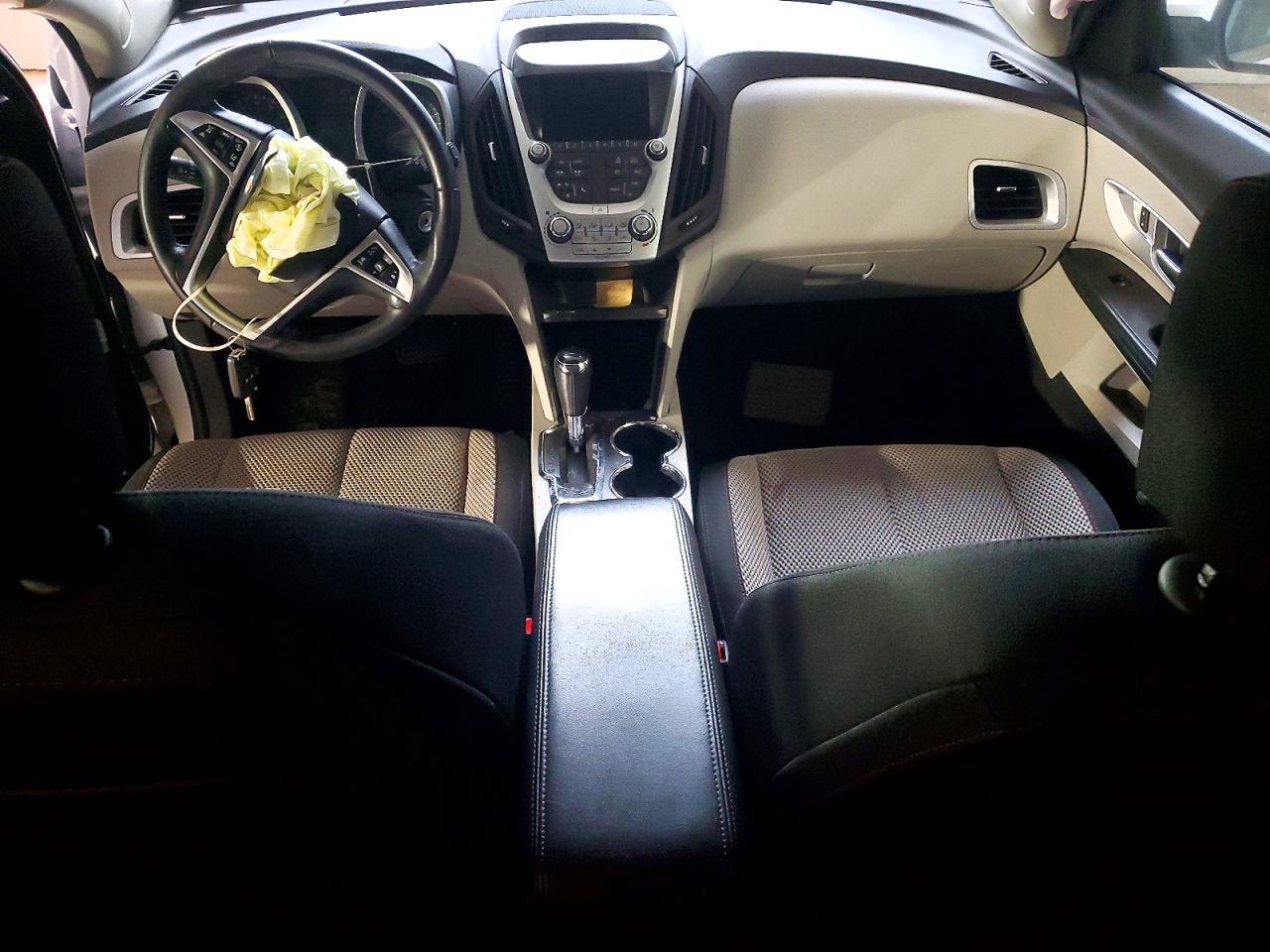 2017 CHEVROLET EQUINOX LT photo 22