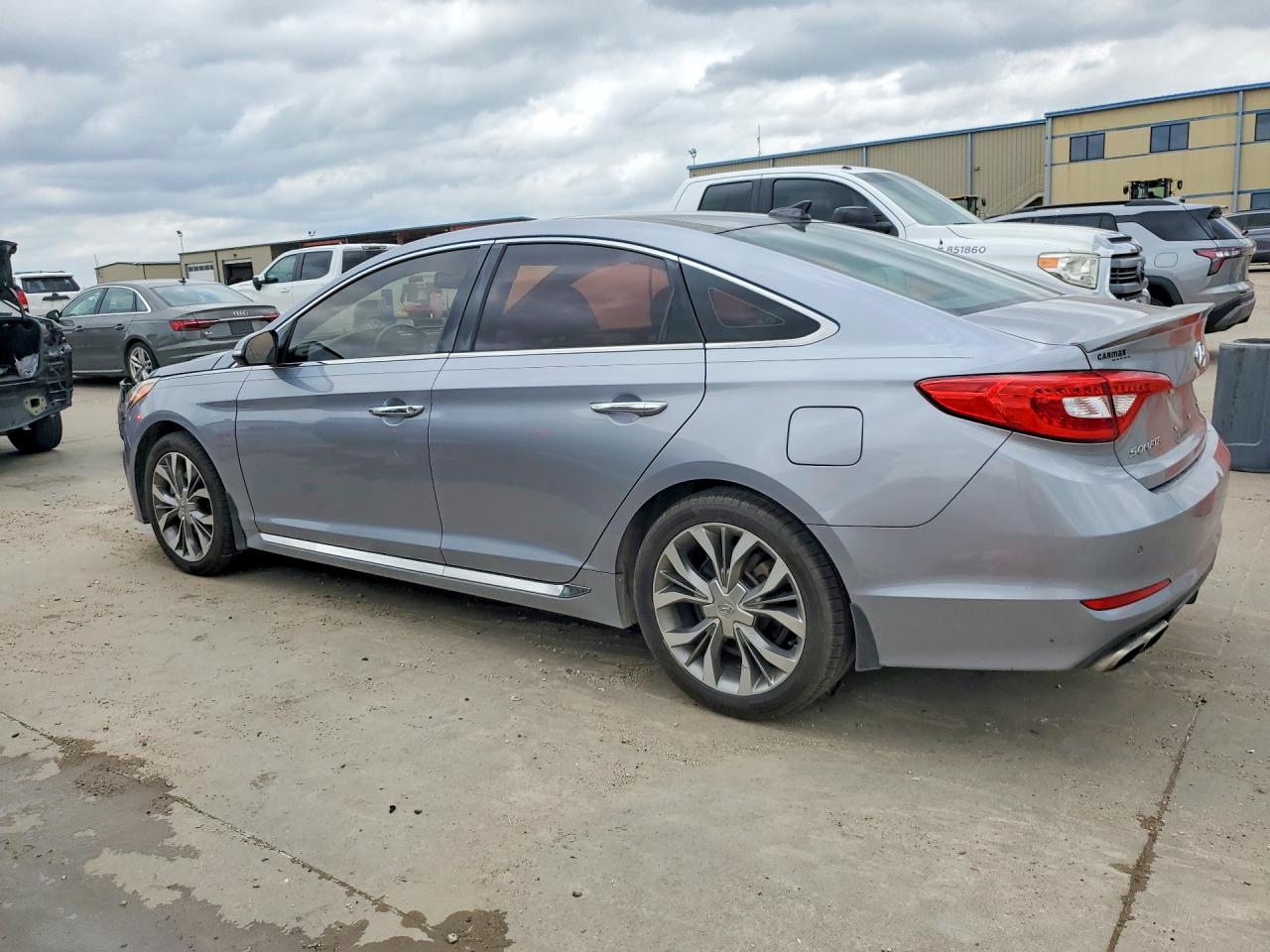 2015 HYUNDAI SONATA LIMITED 2.0T photo 4