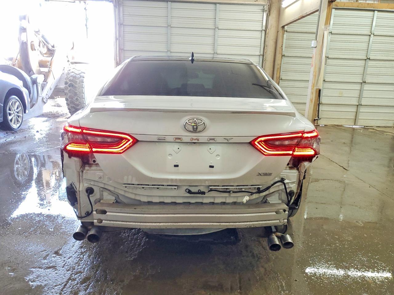 2022 TOYOTA CAMRY XSE photo 11
