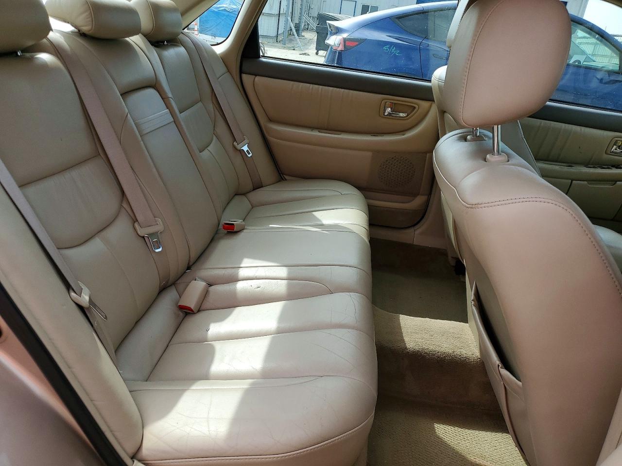 2001 TOYOTA AVALON XL photo 19