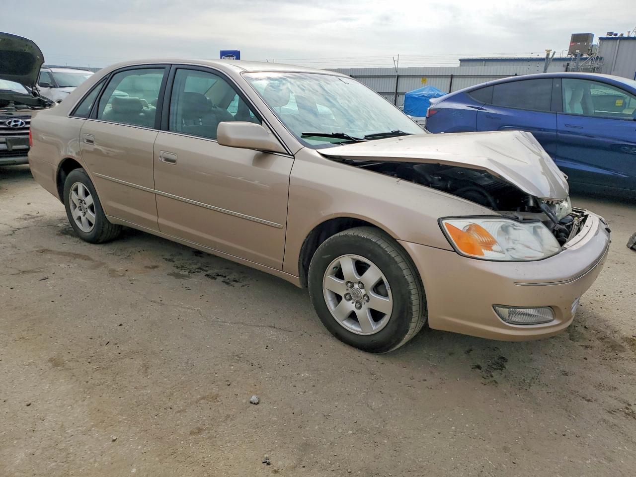 2001 TOYOTA AVALON XL photo 7