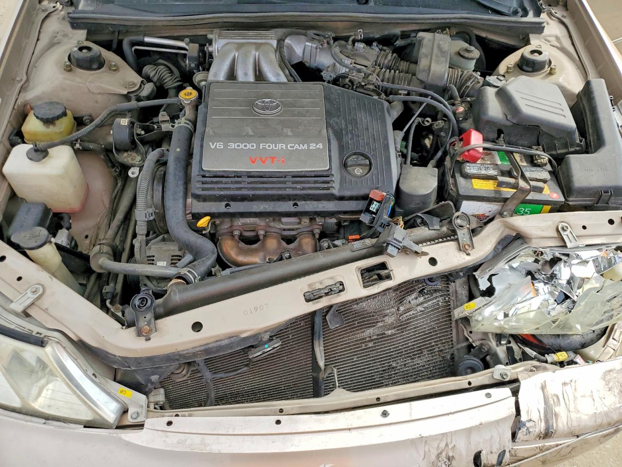 2001 TOYOTA AVALON XL photo 21