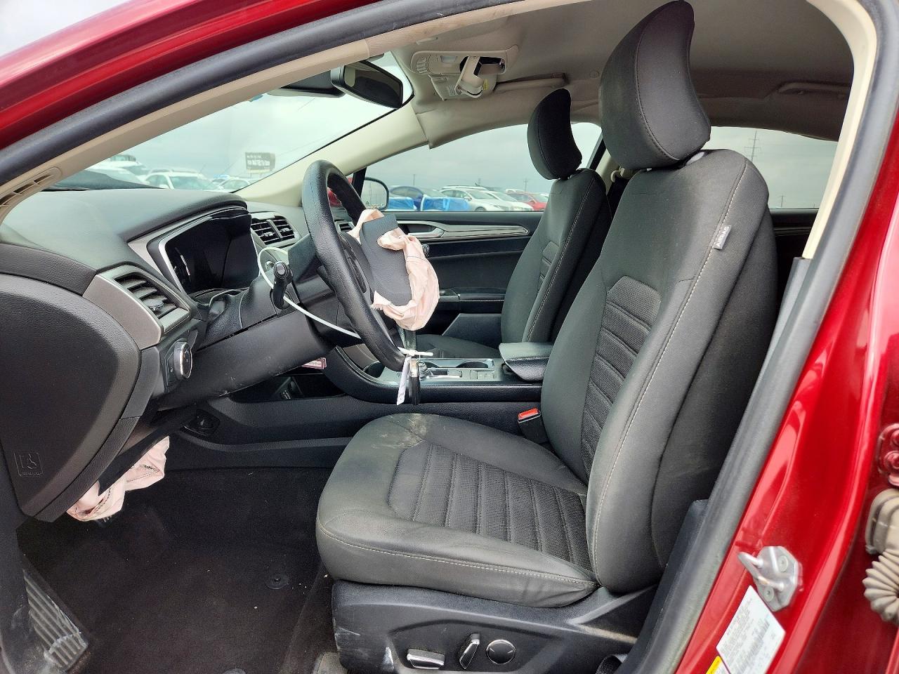2019 FORD FUSION SE photo 7