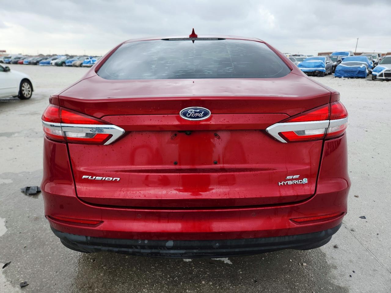 2019 FORD FUSION SE photo 6