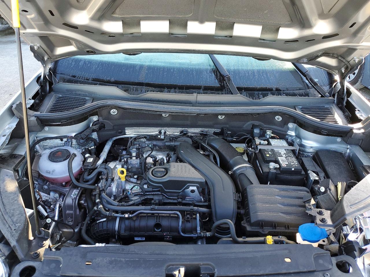 2024 VOLKSWAGEN TAOS SE photo 34